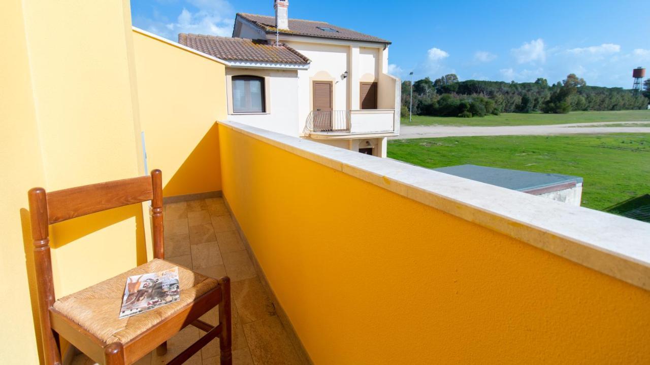 Yellow House-Villetta Con Giardino أوريستانو المظهر الخارجي الصورة
